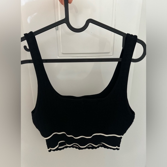 Aritzia Babaton Tank top - Picture 2 of 3